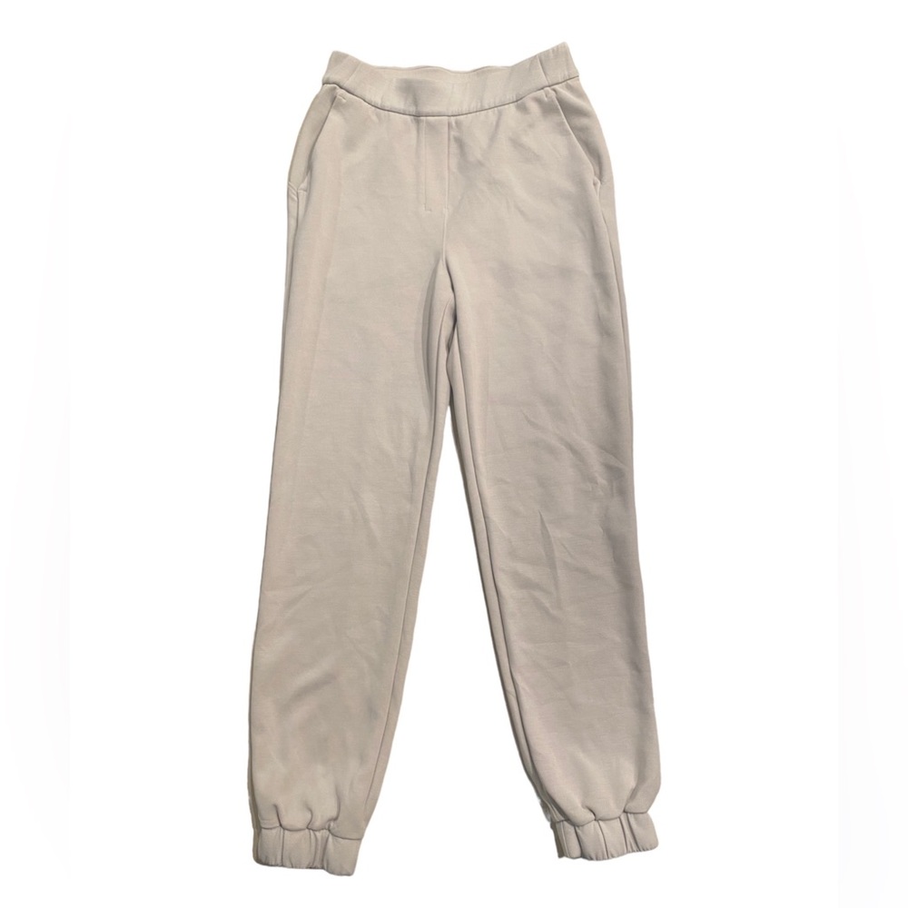 Lululemon Women’s Beige Jogger